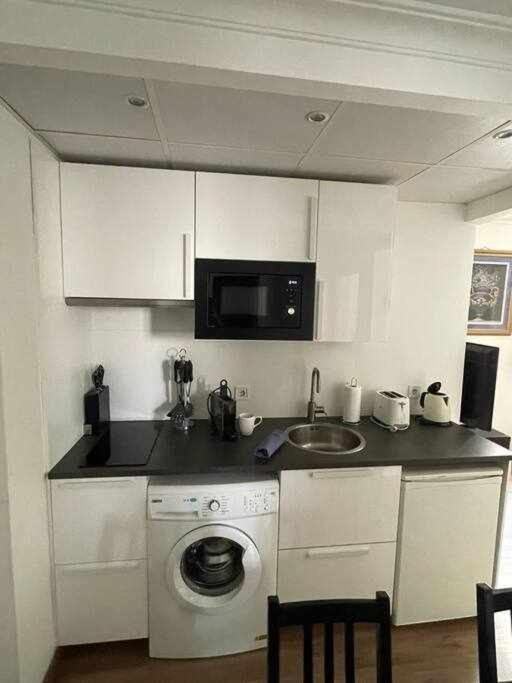Apartamento IV Alcalaretiro Ideal Parejas Madrid Eksteriør billede