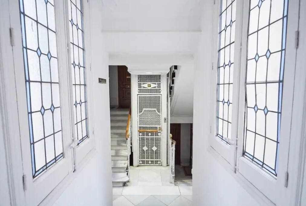 Apartamento IV Alcalaretiro Ideal Parejas Madrid Eksteriør billede